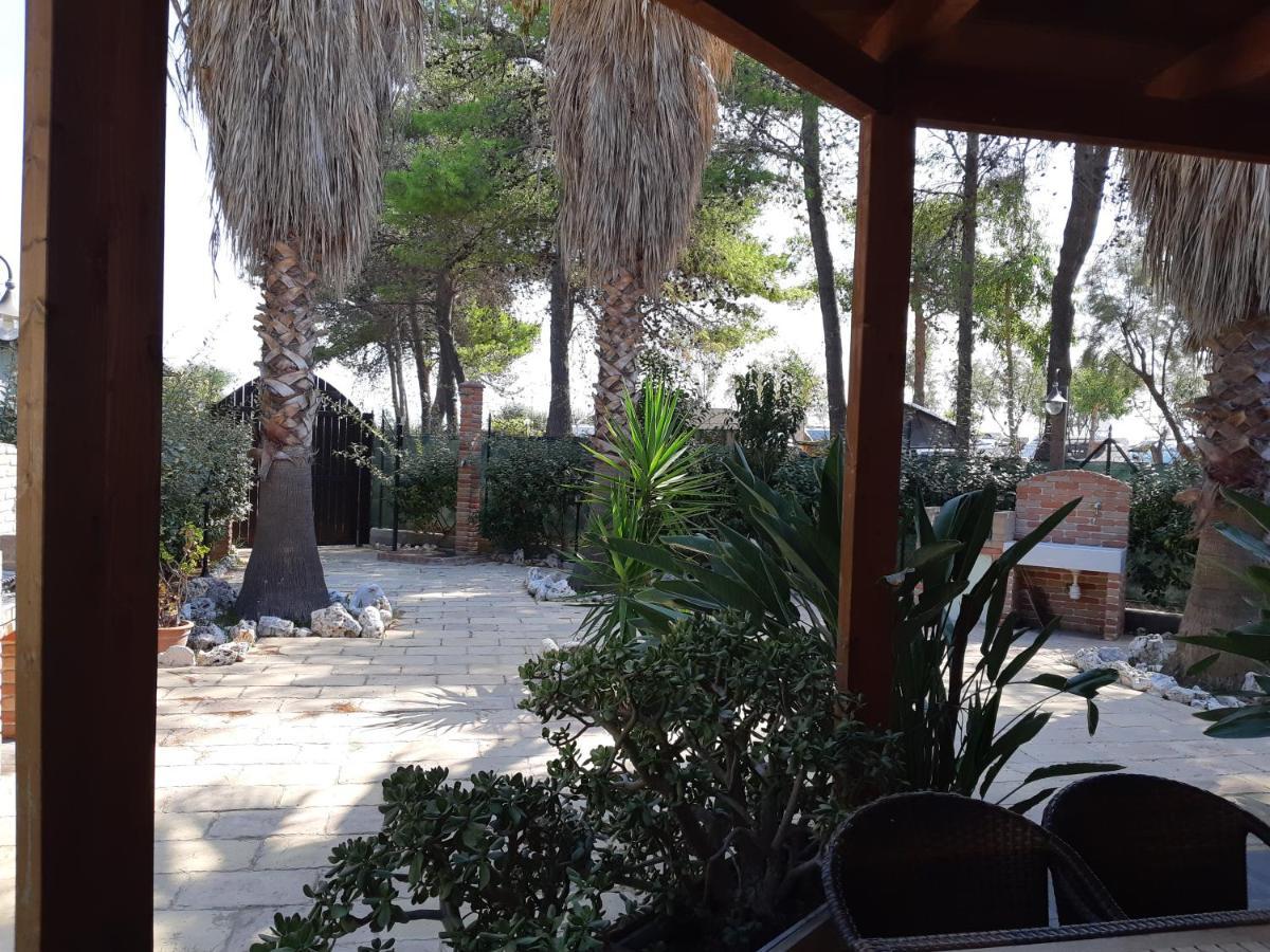 ホテル La Dimora In Riva Al Mare ヴィエステ エクステリア 写真